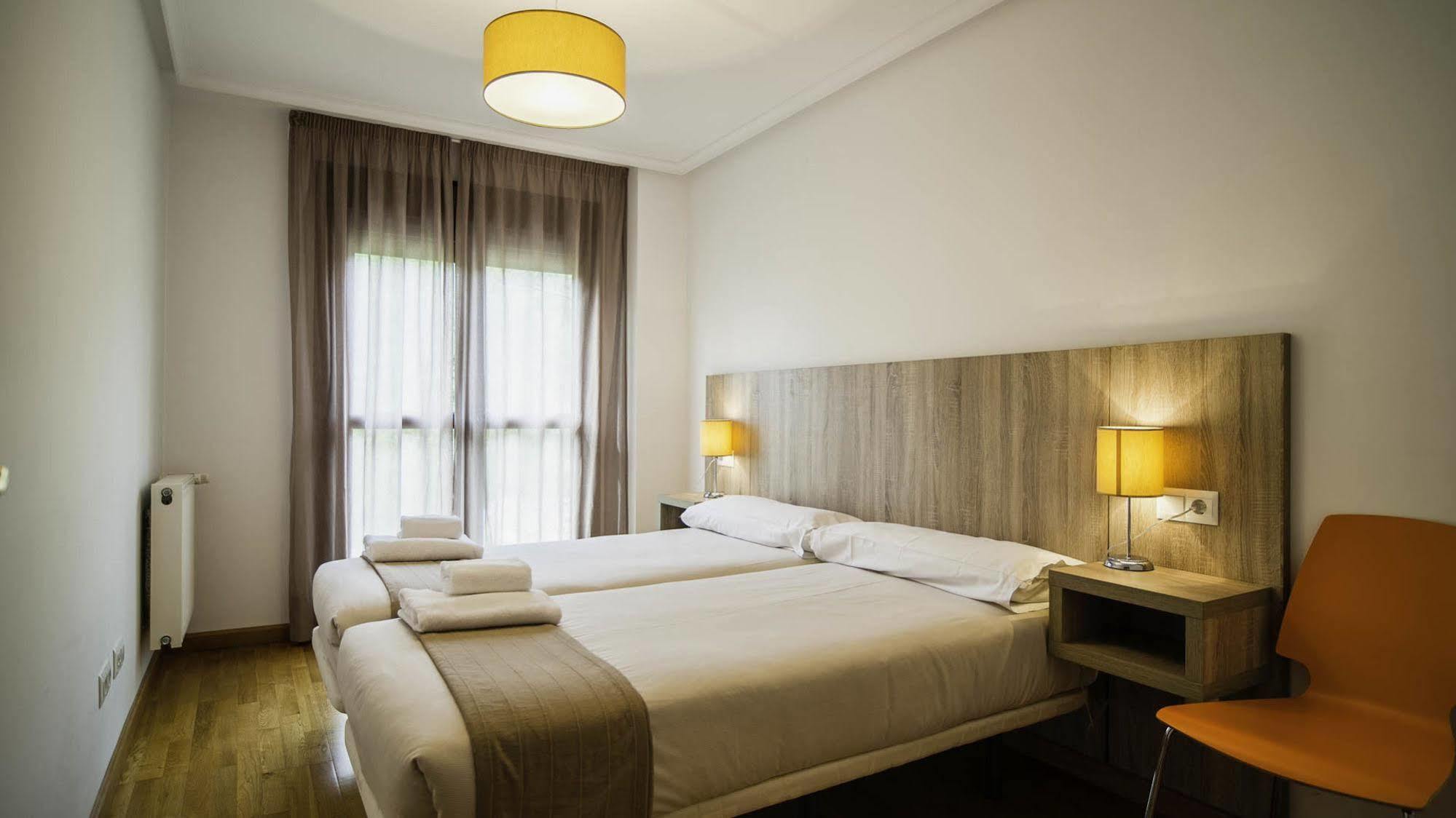 Apartamentos El Caxigu Arenas De Cabrales Ngoại thất bức ảnh
